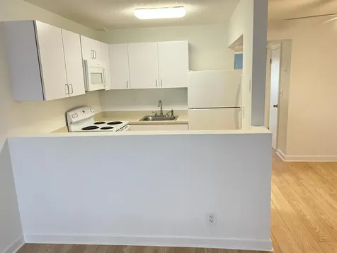 85 Andover D West Palm Beach FL 33417