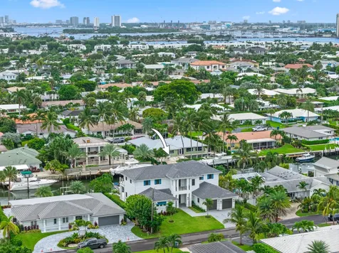 1211 Gulfstream Way Singer Island FL 33404