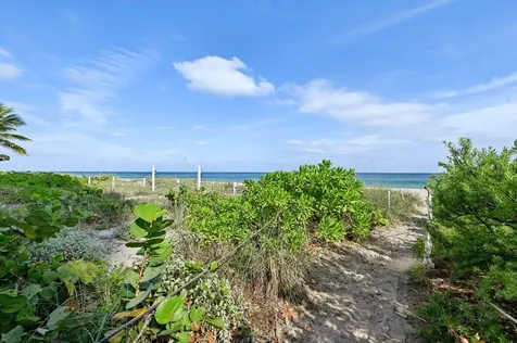 1461 S Ocean Boulevard Lauderdale By The Sea FL 33062