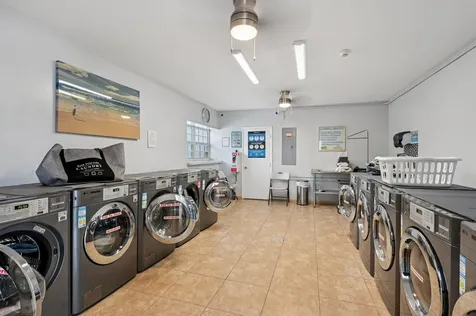 1461 S Ocean Boulevard Lauderdale By The Sea FL 33062