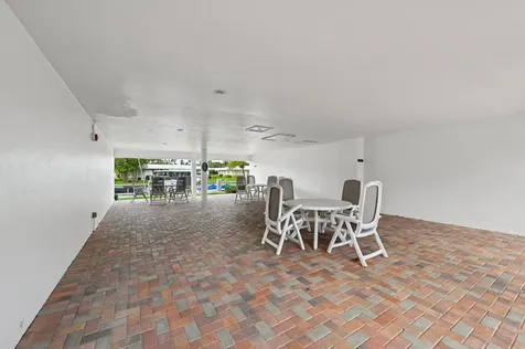 1461 S Ocean Boulevard Lauderdale By The Sea FL 33062