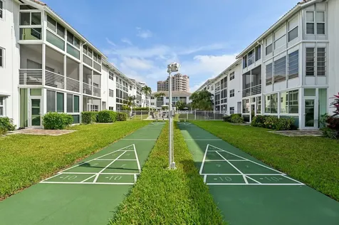 1461 S Ocean Boulevard Lauderdale By The Sea FL 33062