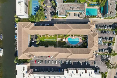 1461 S Ocean Boulevard Lauderdale By The Sea FL 33062