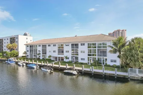 1461 S Ocean Boulevard Lauderdale By The Sea FL 33062