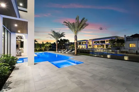 169 W Coconut Palm Road Boca Raton FL 33432