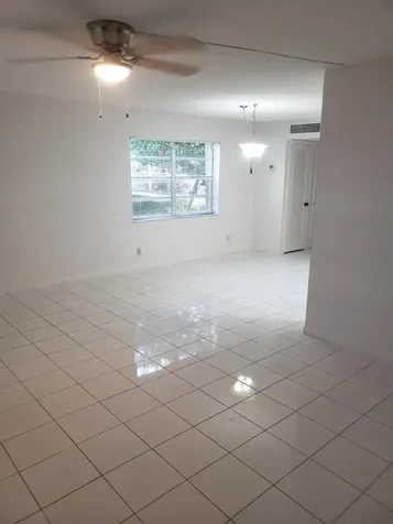 688 Burgundy O Delray Beach FL 33484