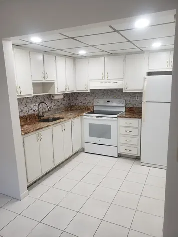 688 Burgundy O Delray Beach FL 33484
