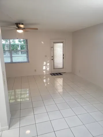 688 Burgundy O Delray Beach FL 33484