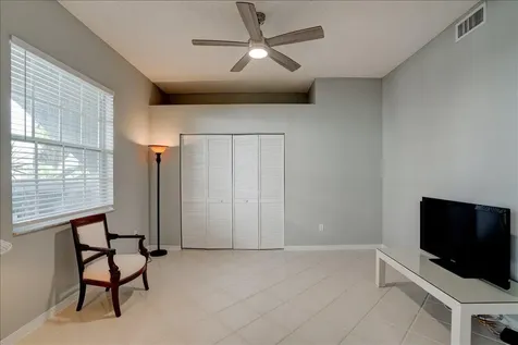 10173 Andover Coach Circle Lake Worth FL 33449