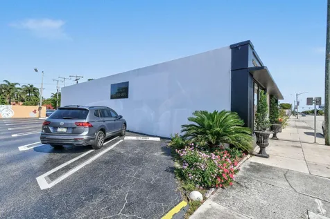 3412 S Dixie Highway West Palm Beach FL 33405