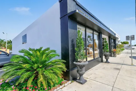 3412 S Dixie Highway West Palm Beach FL 33405