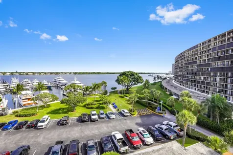 1200 Marine Way North Palm Beach FL 33408