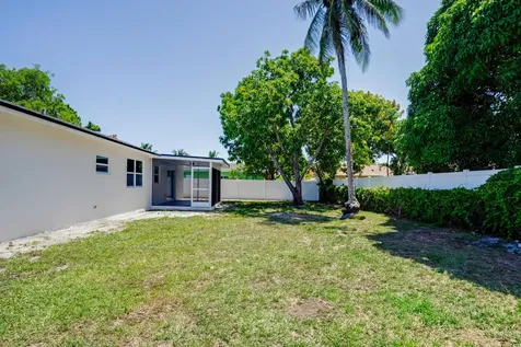 598 Coral Way Delray Beach FL 33445