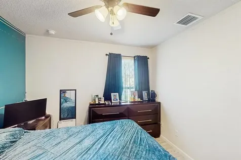 2398 Se Rich Street Port Saint Lucie FL 34984
