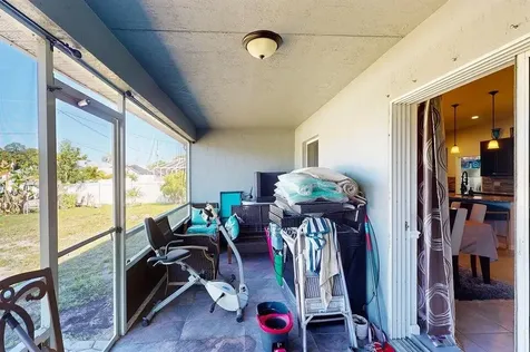 2398 Se Rich Street Port Saint Lucie FL 34984