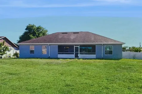 2398 Se Rich Street Port Saint Lucie FL 34984