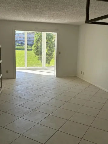 2615 NE 3rd Court Boynton Beach FL 33435