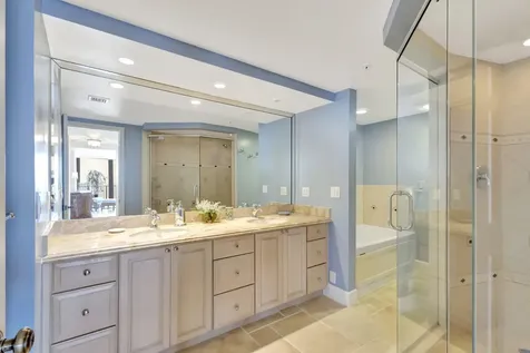 400 Beach Road Tequesta FL 33469