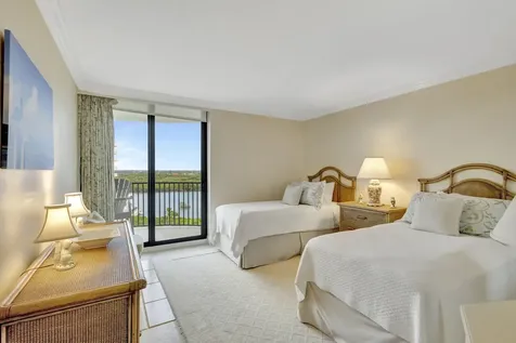 400 Beach Road Tequesta FL 33469