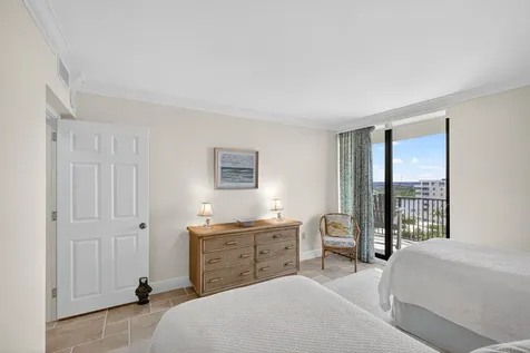 400 Beach Road Tequesta FL 33469