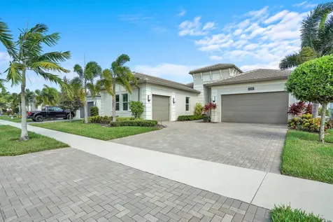 12772 Veneto Springs Drive Boynton Beach FL 33473