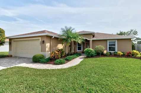 547 High Hawk Circle Vero Beach FL 32962