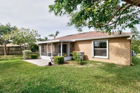 547 High Hawk Circle Vero Beach FL 32962