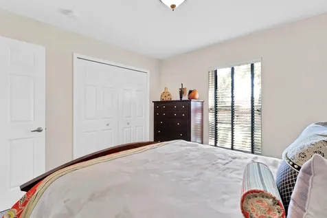 547 High Hawk Circle Vero Beach FL 32962