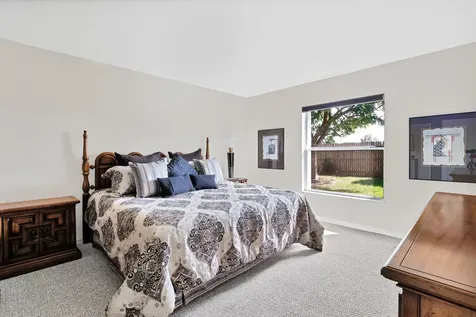 547 High Hawk Circle Vero Beach FL 32962