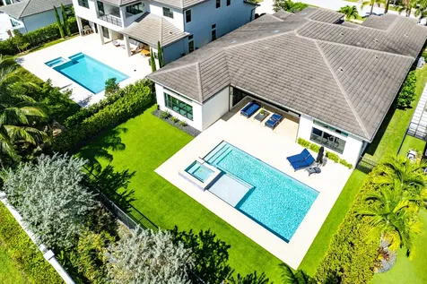 9594 Vescovato Way Boca Raton FL 33496