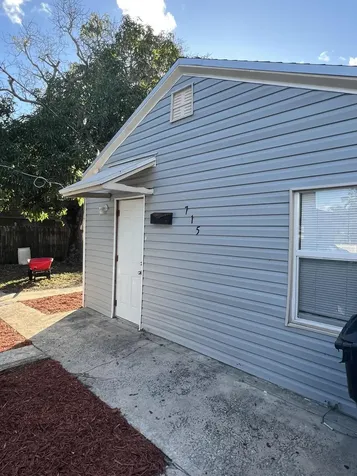 717 S B Street Lake Worth Beach FL 33460
