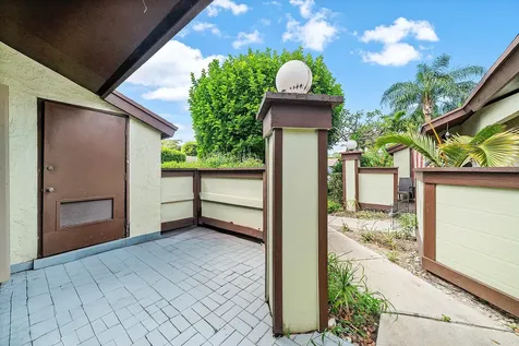 276 Beaver Dam Court Royal Palm Beach FL 33411