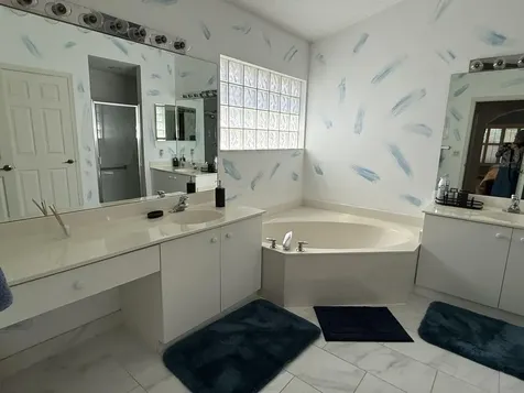 5730 Royal Club Drive Boynton Beach FL 33437