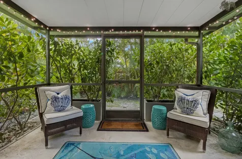 2136 Ne 44th Street Lighthouse Point FL 33064