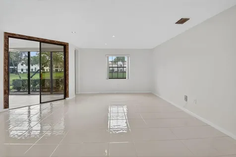 5217 Brisata Circle Boynton Beach FL 33437