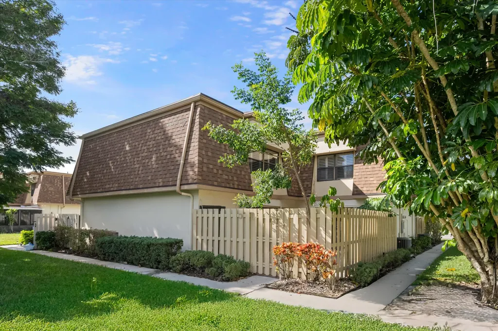 779 Nw 30th Avenue Delray Beach FL 33445