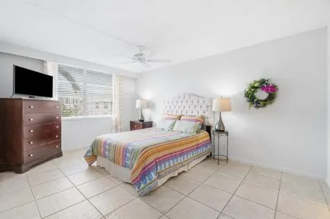 2016 S Federal Highway Boynton Beach FL 33435
