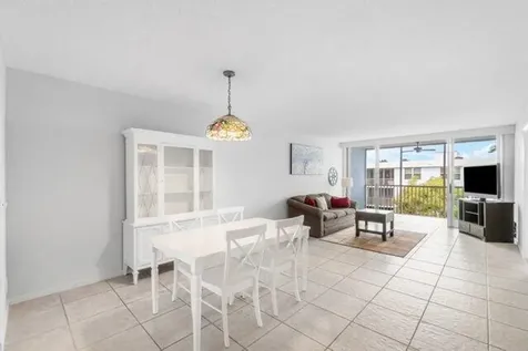 2016 S Federal Highway Boynton Beach FL 33435