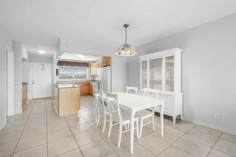 2016 S Federal Highway Boynton Beach FL 33435