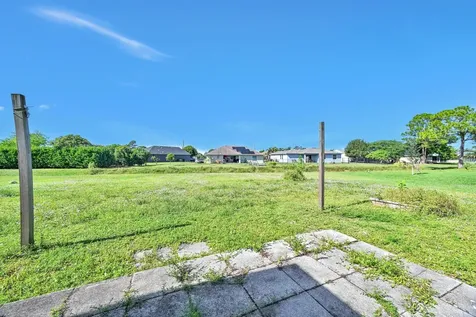 3686 Sw Pisano Street Port Saint Lucie FL 34953