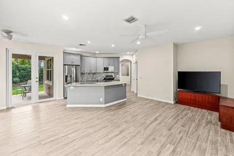 21256 Via Fiore Boca Raton FL 33433