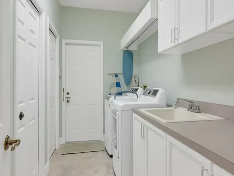 60 La Costa Court Indian River Shores FL 32963