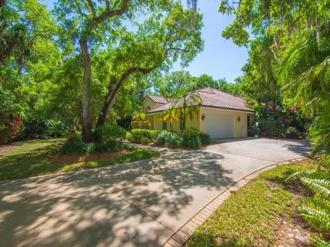 60 La Costa Court Indian River Shores FL 32963