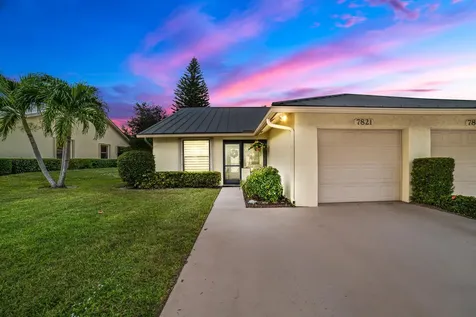 7821 Se Sugar Sand Circle Hobe Sound FL 33455