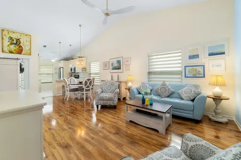 7821 Se Sugar Sand Circle Hobe Sound FL 33455