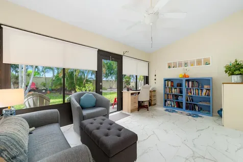 7821 Se Sugar Sand Circle Hobe Sound FL 33455