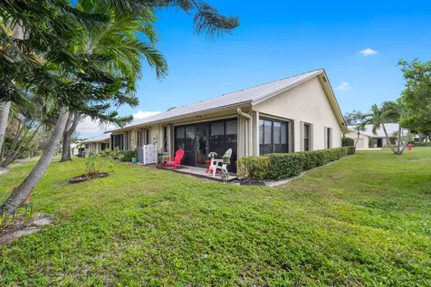 7821 Se Sugar Sand Circle Hobe Sound FL 33455