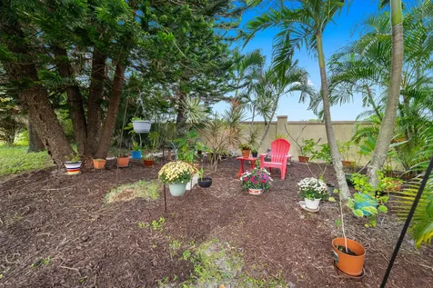 7821 Se Sugar Sand Circle Hobe Sound FL 33455