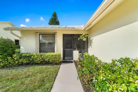 7821 Se Sugar Sand Circle Hobe Sound FL 33455