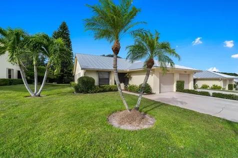 7821 Se Sugar Sand Circle Hobe Sound FL 33455
